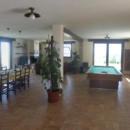 Belvedere Fortuna Sleeps 8 * Montegranaro
